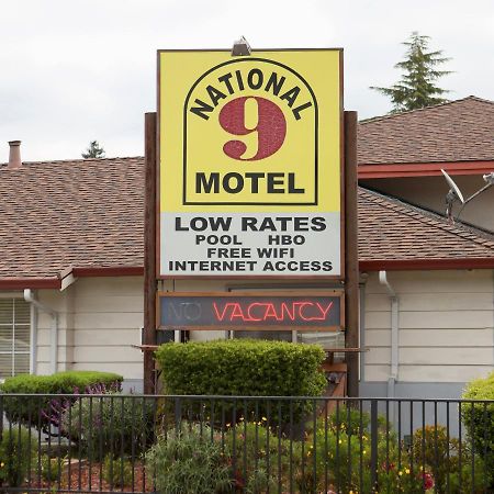 National 9 Motel Santa Cruz Esterno foto